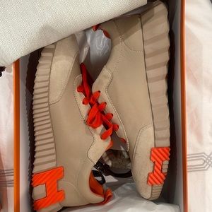 COPY - Hermes women’s bouncing sneaker in nude and orange